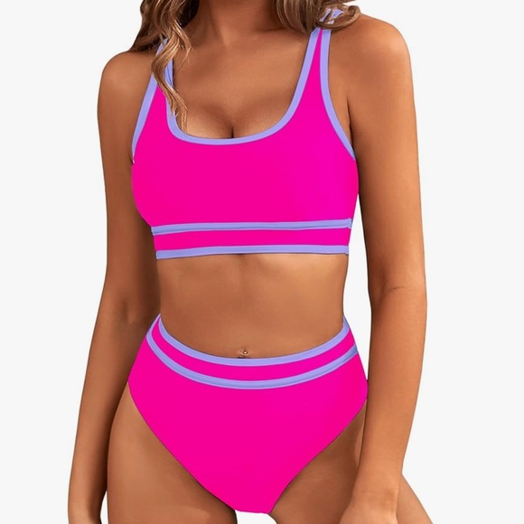 Sporty bikini - Picture 1 of 7